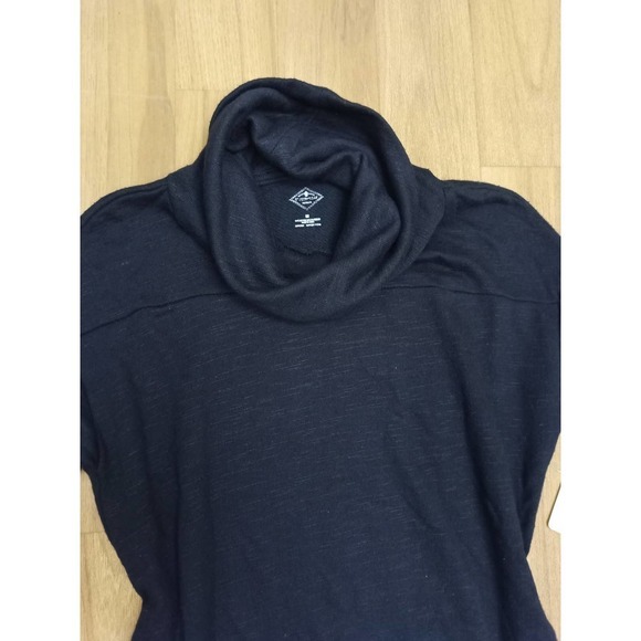 NWT St. John's Bay Active Women Sz M Black Cowl Neck Tunic Pockets Thumbhole - Picture 2 of 5